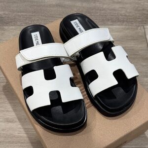 Steve Madden Black and White Women's Sandals